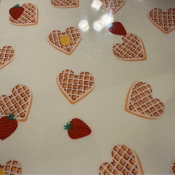 Opalhouse White, red & yellow Melamine Heart and Waffles Serving Platter Tray - Picture 3 of 8